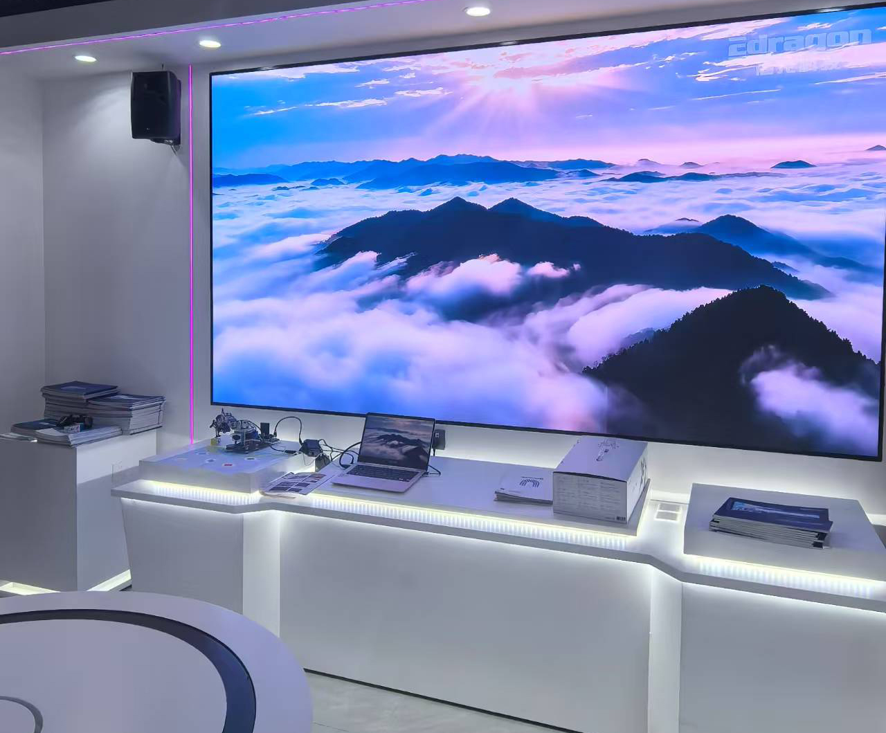 林芝裔龍科技數(shù)字化展廳正式啟幕：以智慧科技賦能區(qū)域發(fā)展新圖景